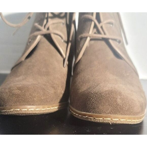 NWOT - Franco Sarto Suede Wedges - Size 6 - Picture 8 of 14